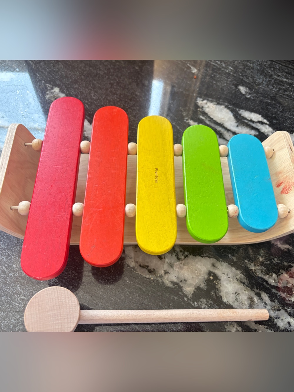 Xylophone. Plan toys. Wooden. Non- toxic.